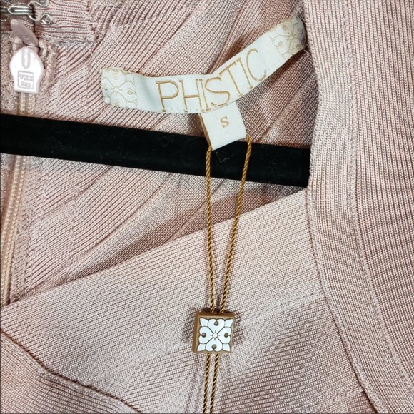 Phistic Cap Sleeve Crisscross Sheath Bandage Dress - Picture 7 of 9